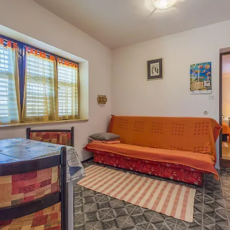Preiswertes Nur 500 Meter Zum Mit Privater Terrasse, Grill - Hundefreundlich * יאדראנובו