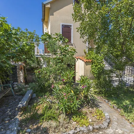 Appartamento Preiswertes Nur 500 Meter Zum Mit Privater Terrasse, Grill - Hundefreundlich Jadranovo