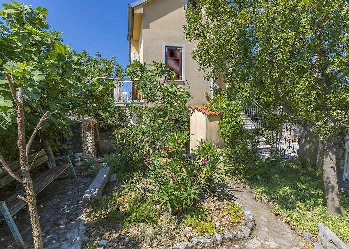 Appartamento Preiswertes Nur 500 Meter Zum Mit Privater Terrasse, Grill - Hundefreundlich Jadranovo